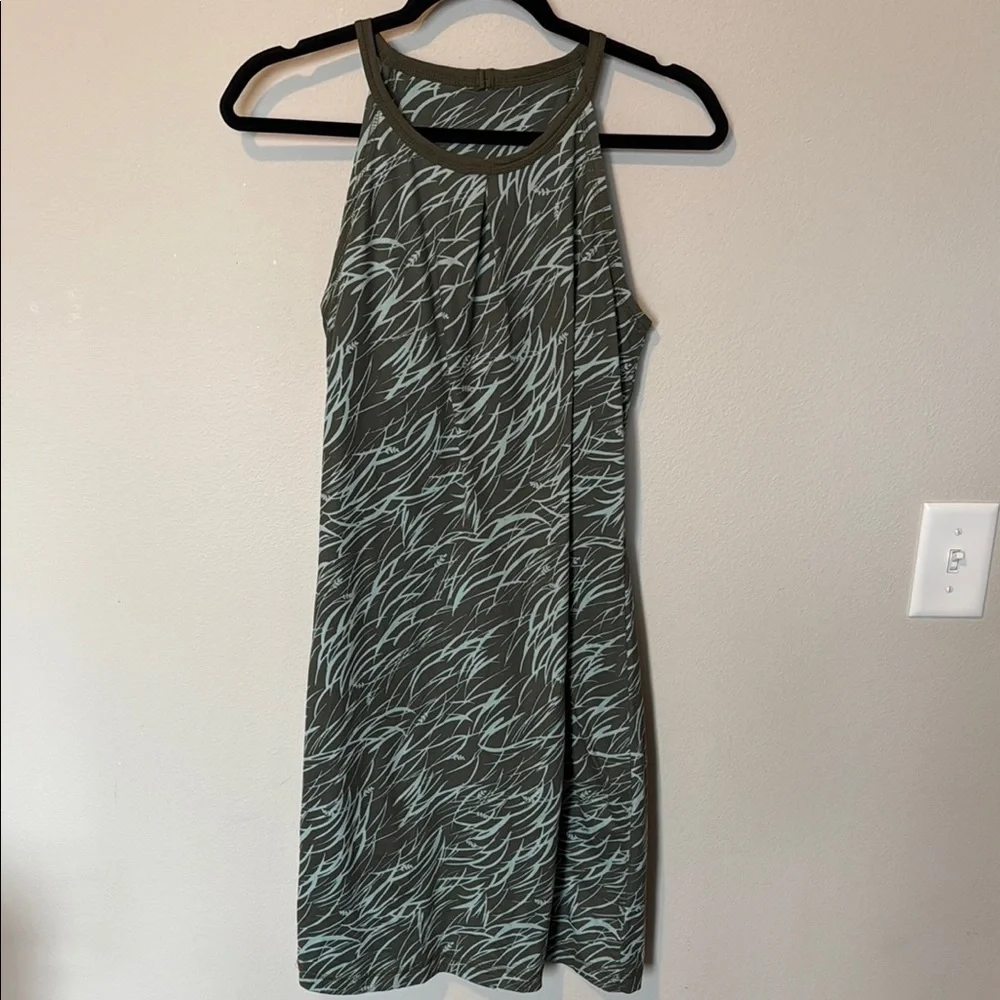 Patagonia Tropical Green Dress Built In Bra Support Womens Small EUC Vacation